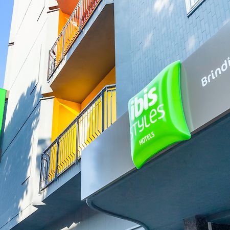 Отель Ibis Styles Бриндизи Экстерьер фото